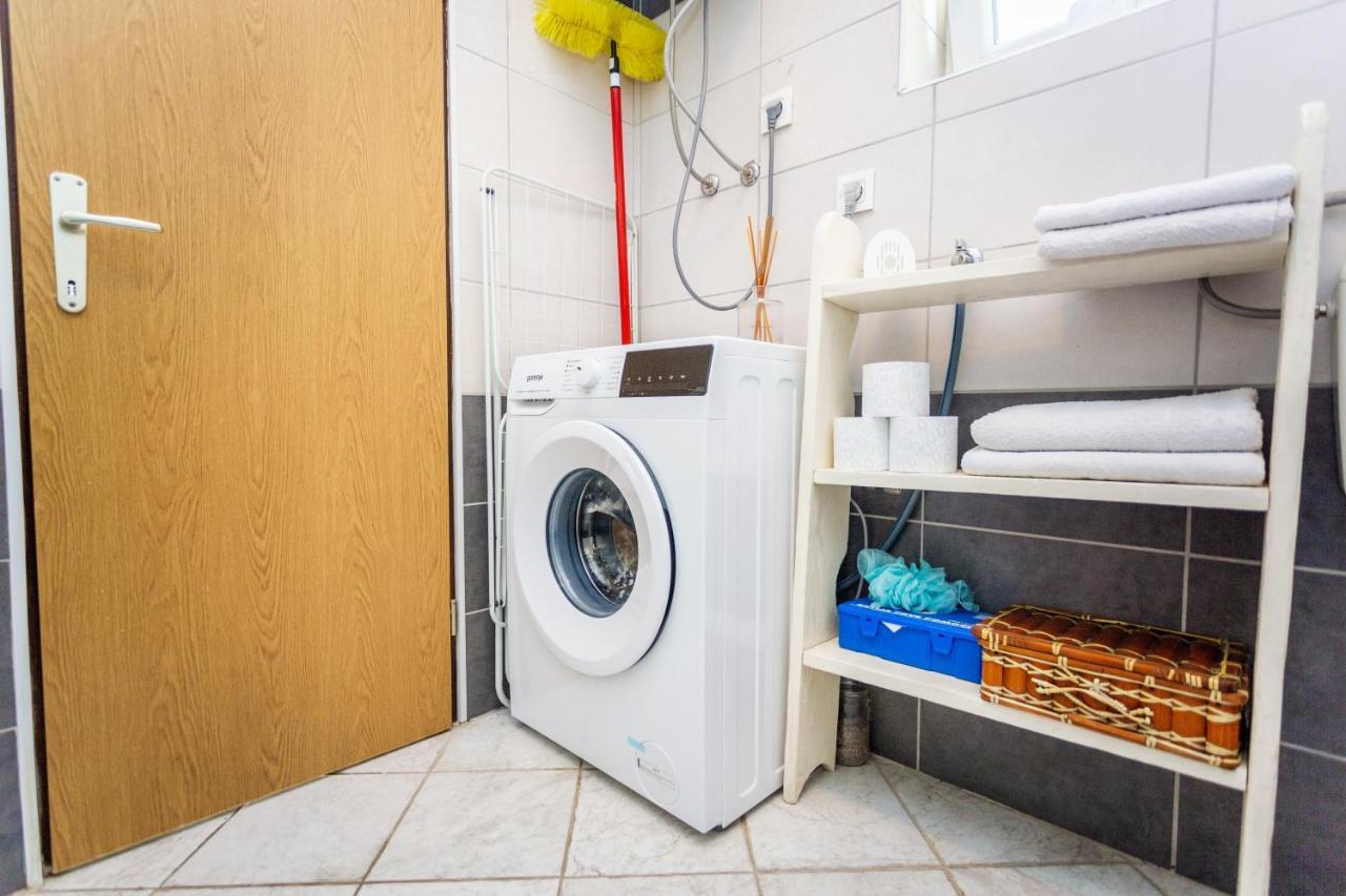 Apartmani Cerovecki 크라피나 외부 사진