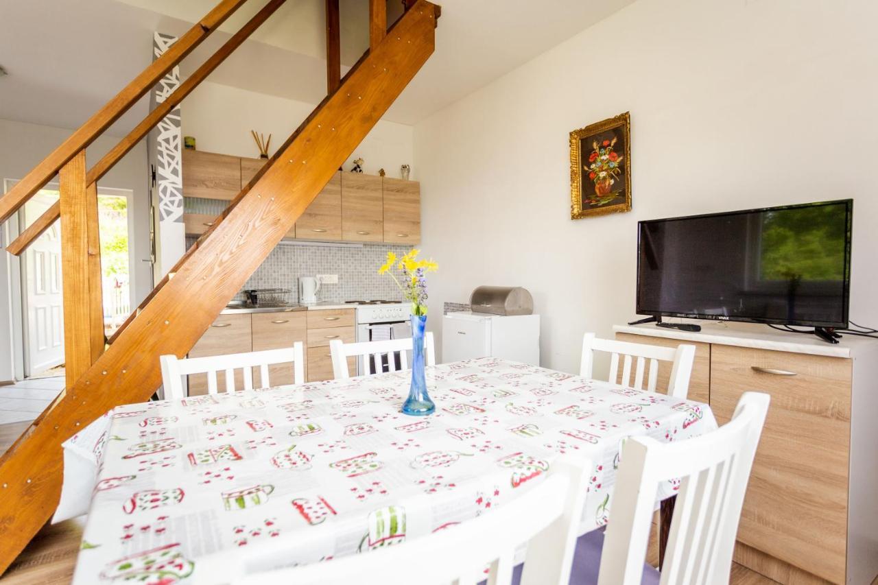 Apartmani Cerovecki 크라피나 외부 사진