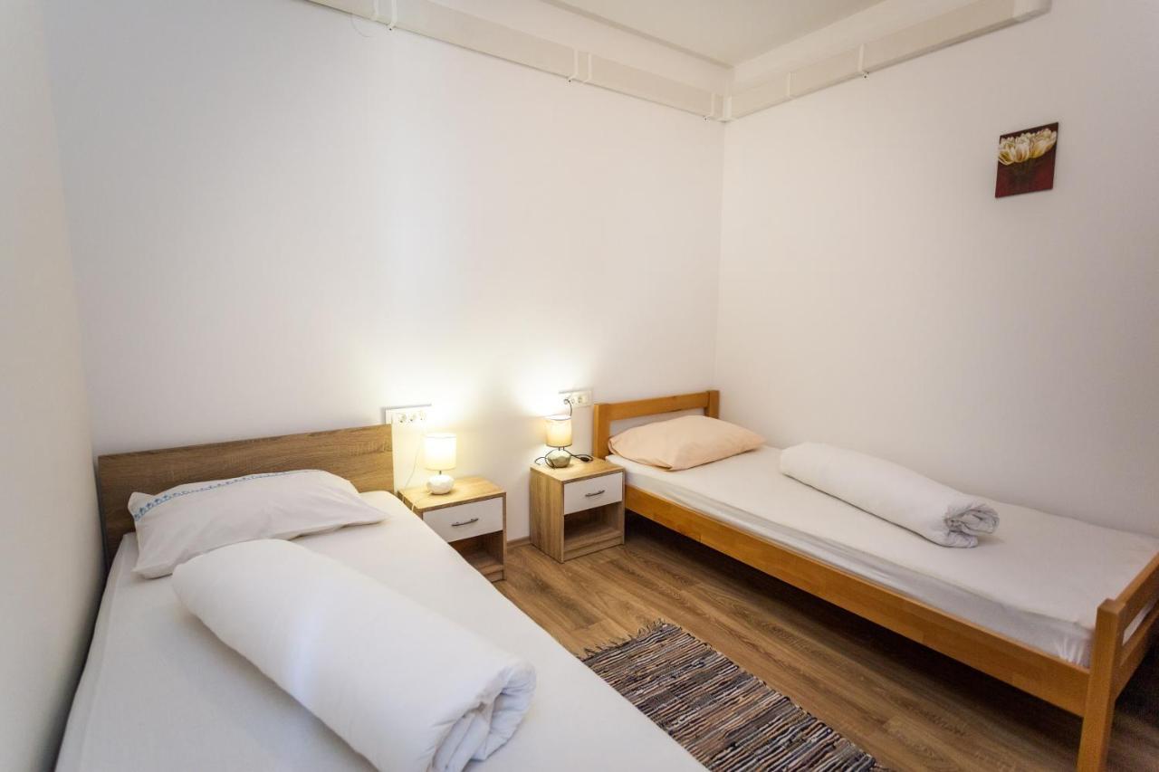 Apartmani Cerovecki 크라피나 외부 사진