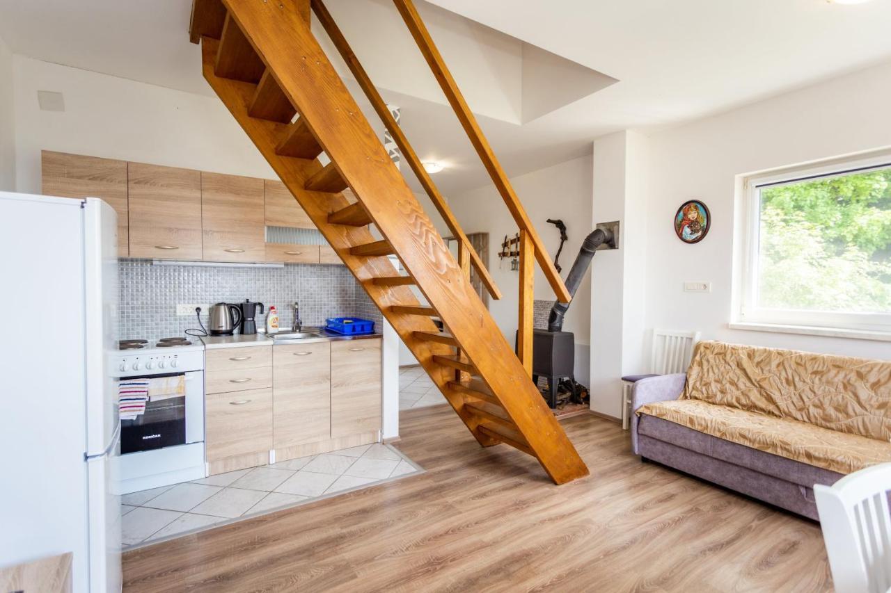 Apartmani Cerovecki 크라피나 외부 사진